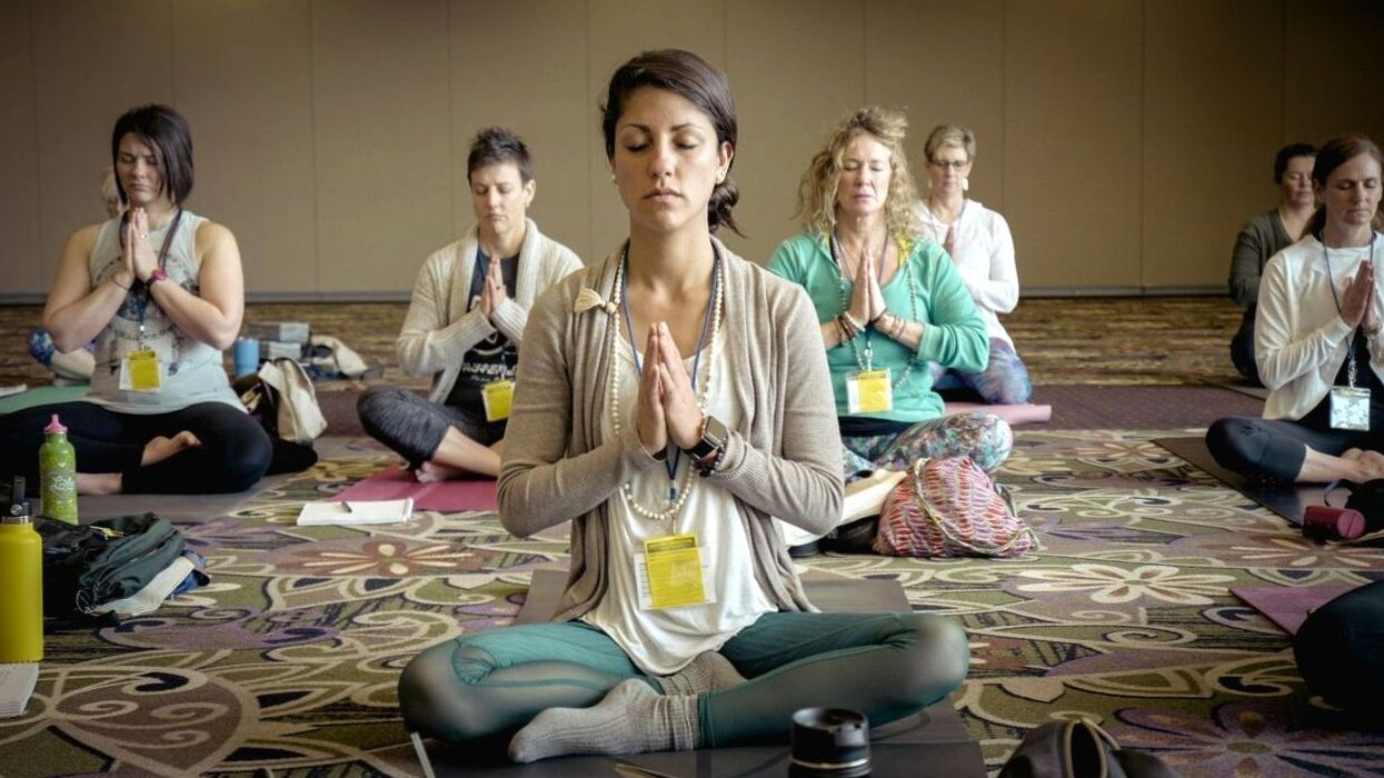 Sunrise vinyasa class